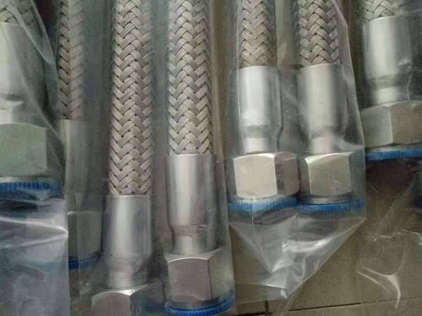 螺母式金屬軟管